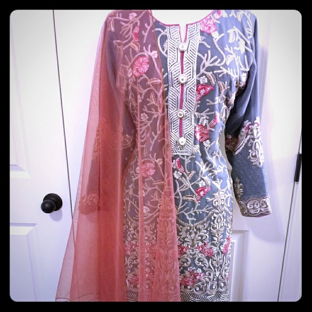 Pakistani designer chiffon 3 pic dress